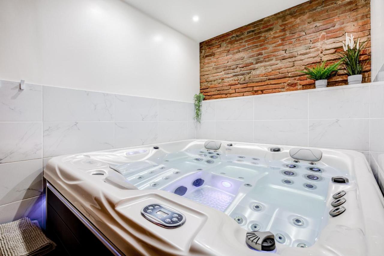 Spa Des Carmes Toulouse Eksteriør billede